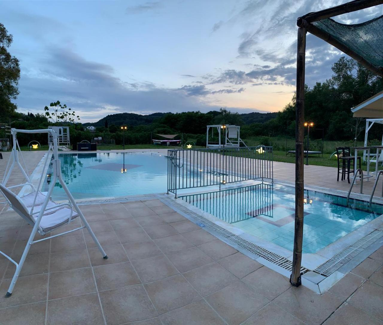 Michael'S Garden Aparthotel Sidari  Exterior photo